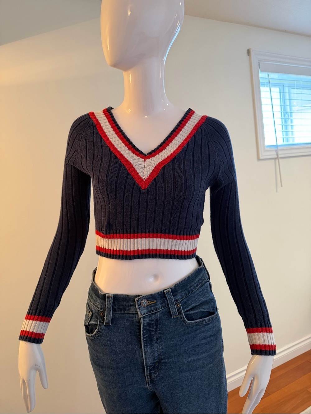 Revamped Navy Ribbed V Neck Varsity Cropped Sweater Small